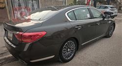 Kia Quoris